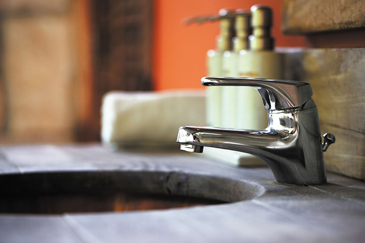 A2B Plumbers are able to fix any leaking taps you may have in Great Sankey. 